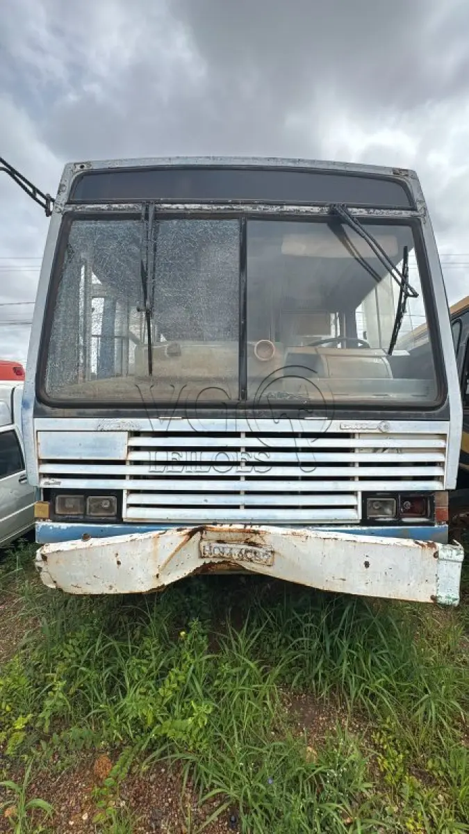 LOTE 015
