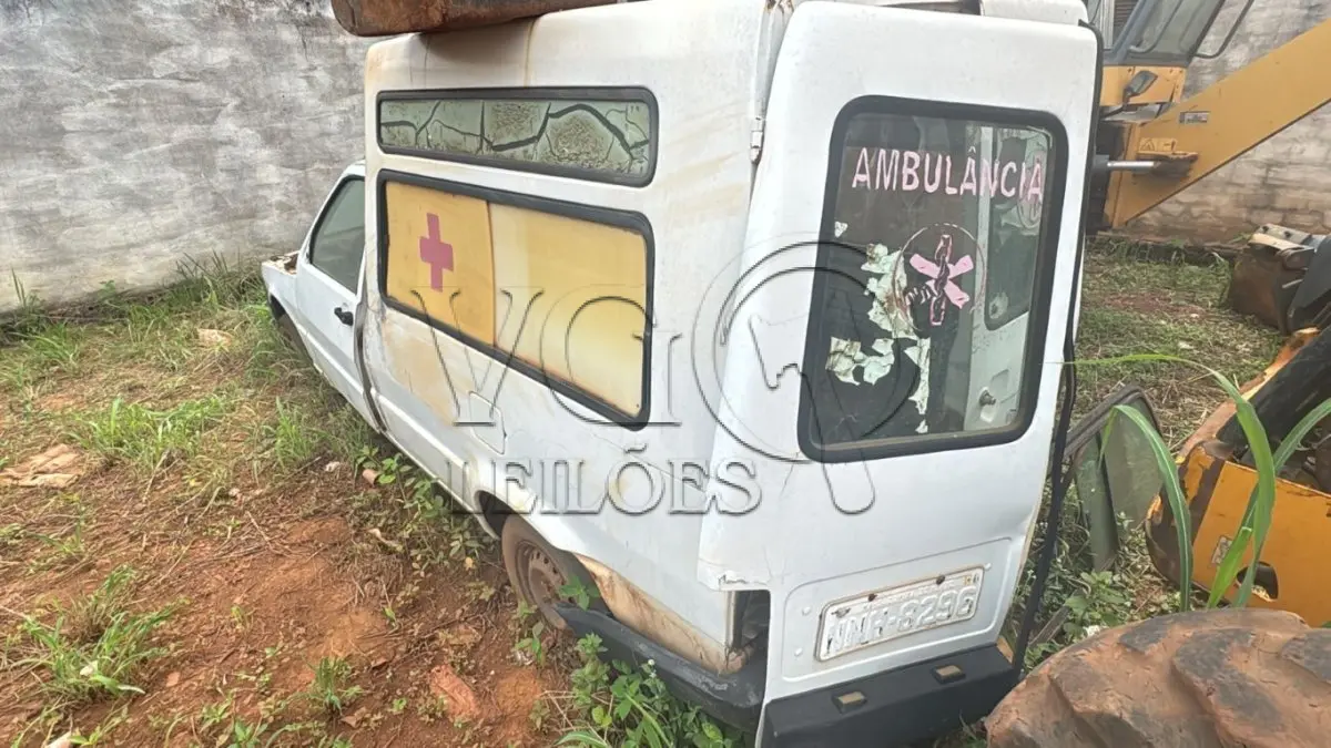LOTE 008 - FIAT / FIORINO AMBULANCIA