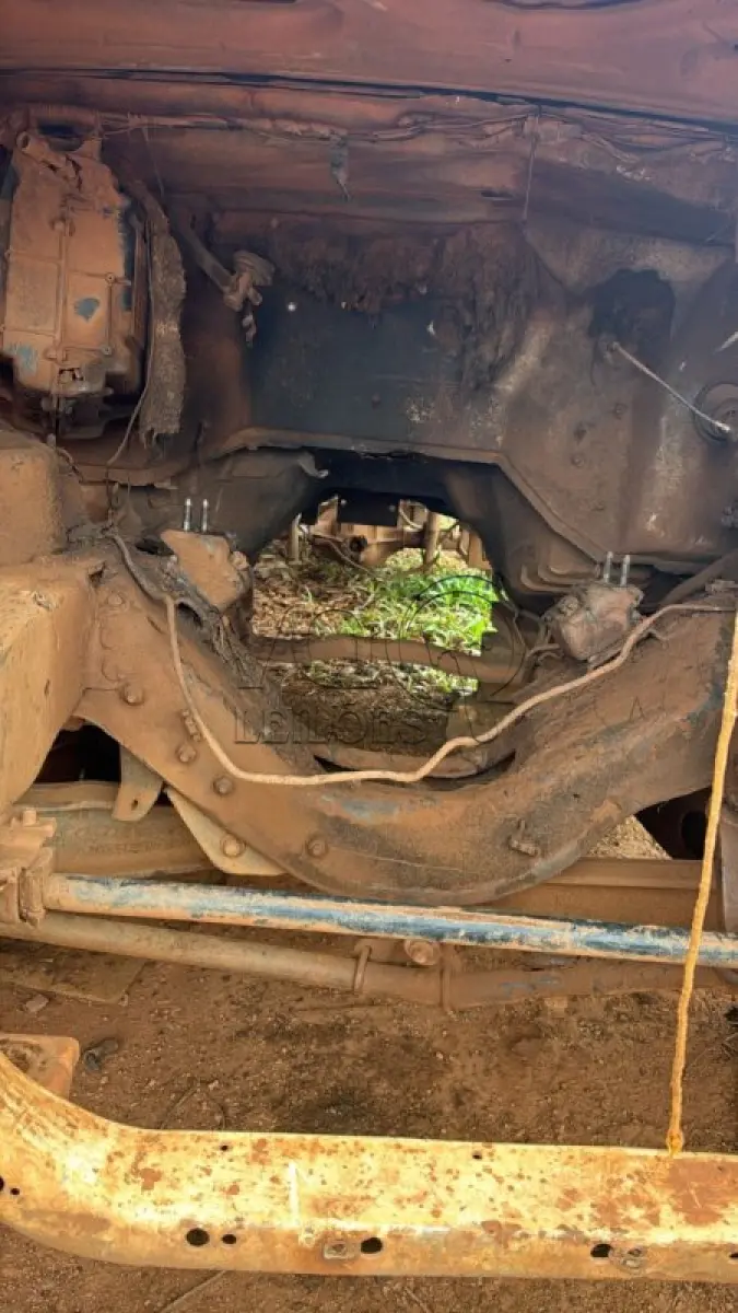 LOTE 002 - FORD / F350 G; ANO/MODELO: 2002/2003