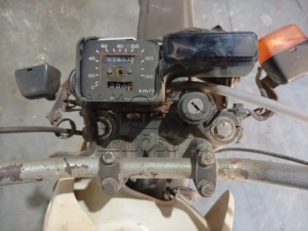 LOTE 013 - XLR 125 HONDA