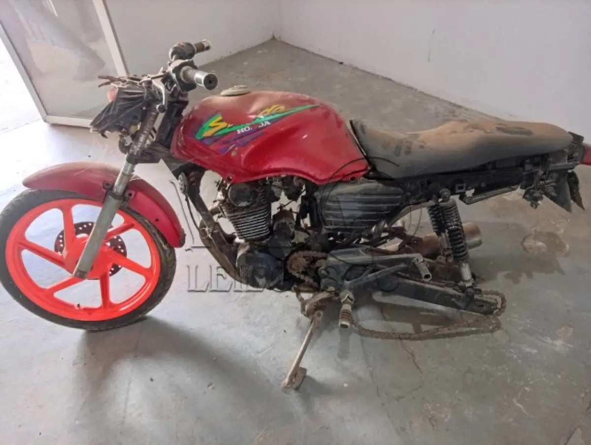 LOTE 021 - Yamaha YBR 125 (Versão K)