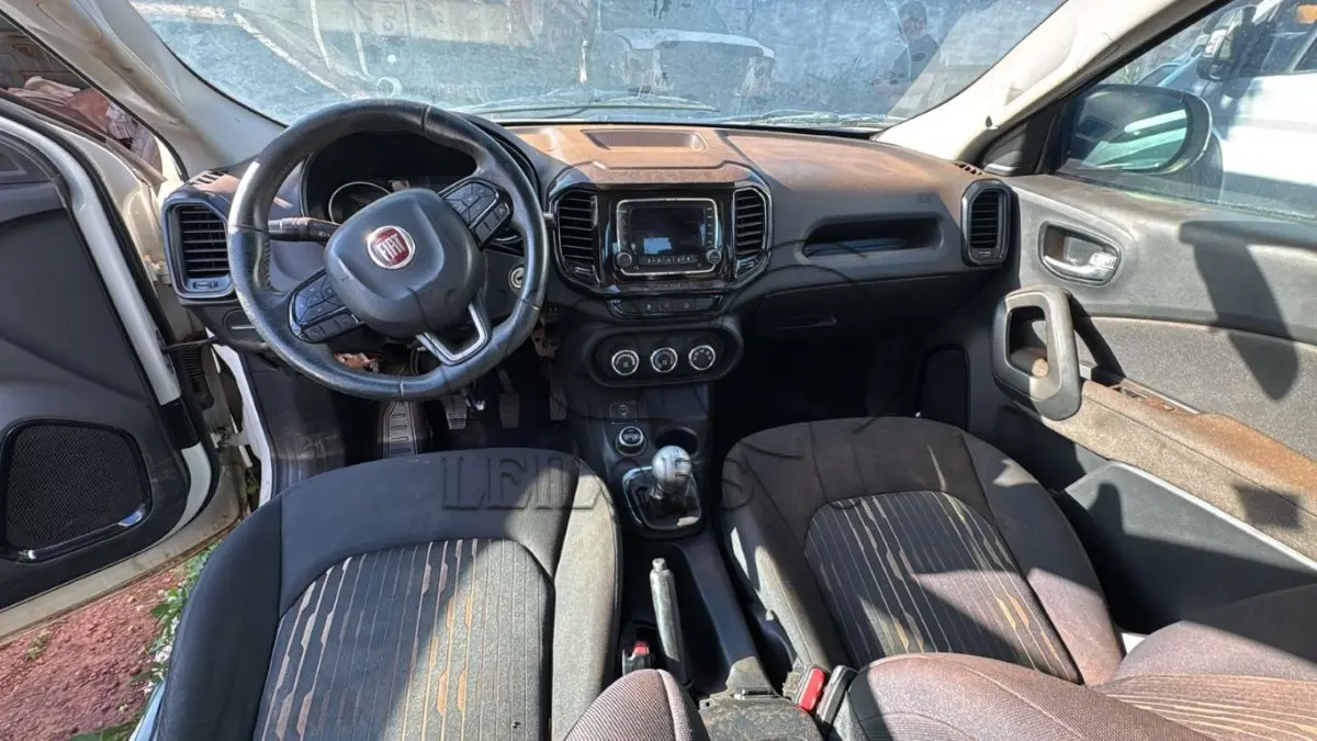 LOTE 005 - FIAT / TORO FREEDOM MT D4; ANO/MODELO: 2017/2018