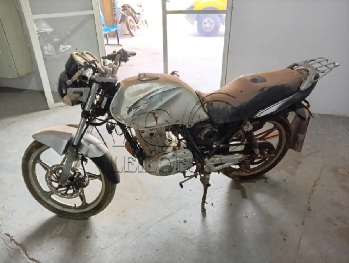 LOTE 030 - SUZUKI EN 125 YES