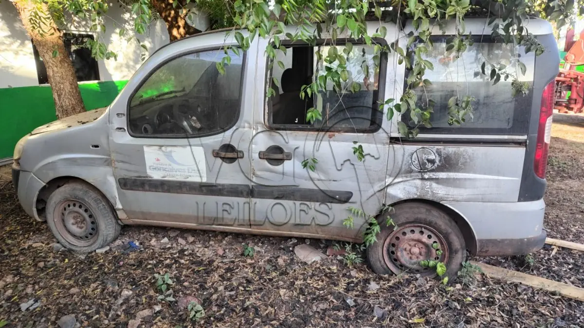 LOTE 001 - FIAT/DOBLO ESSENCE 7L E (RECUPERÁVEL)