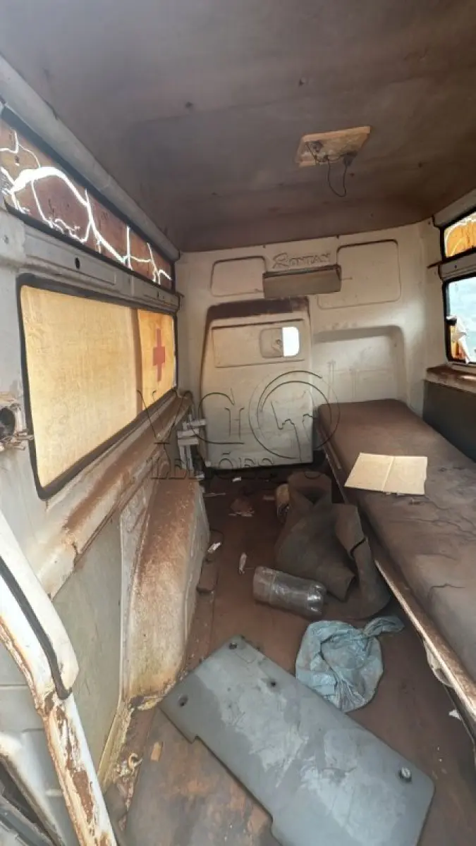 LOTE 008 - FIAT / FIORINO AMBULANCIA