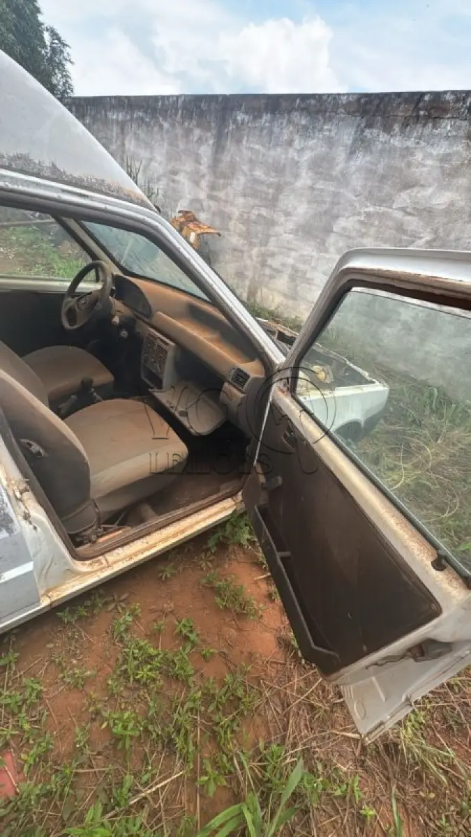 LOTE 008 - FIAT / FIORINO AMBULANCIA