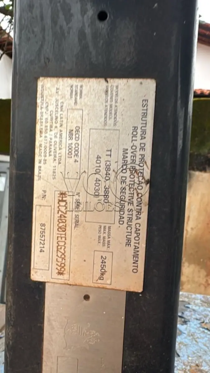 LOTE 009 - TRATO NEW HOLLAND TT 4030