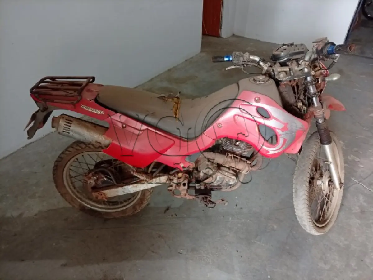 LOTE 025 - TRAXX FLY 125