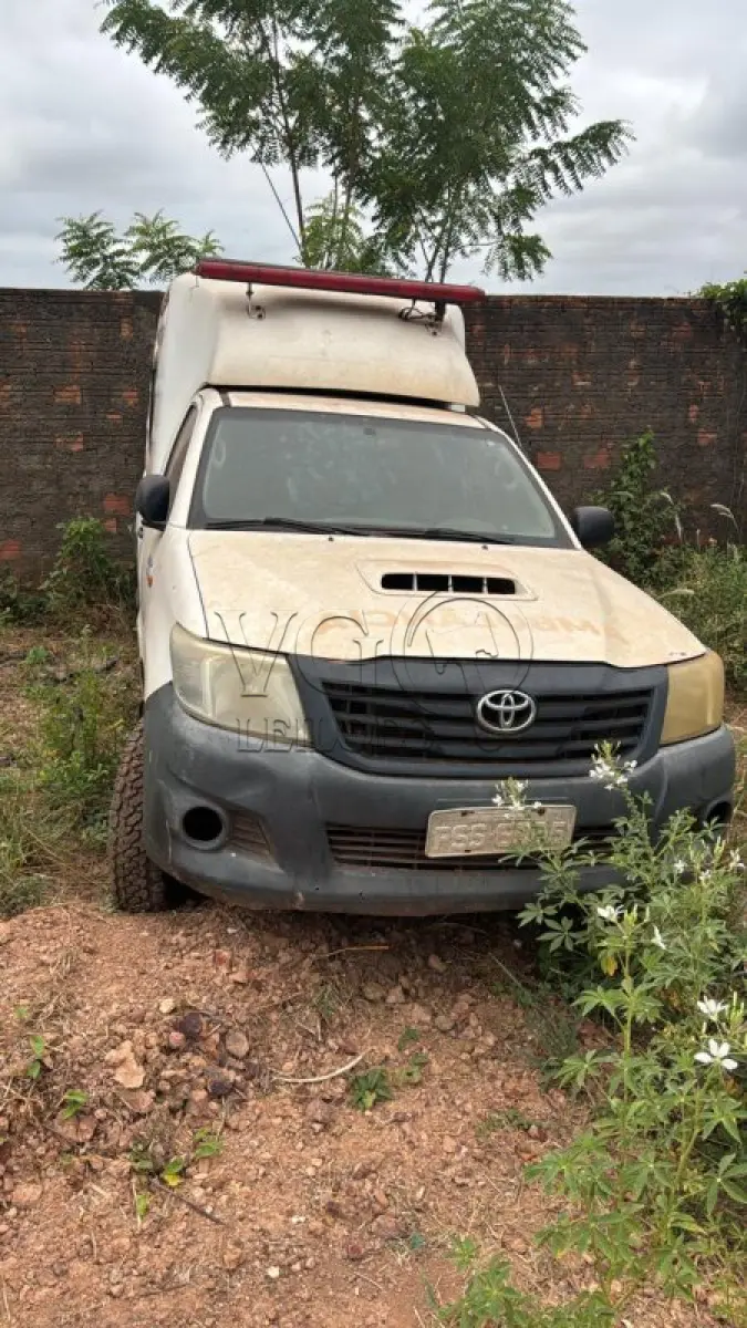 LOTE 005 - TOYOTA/HILUX RIBEIRAUTO AMB (RECUPERÁVEL)