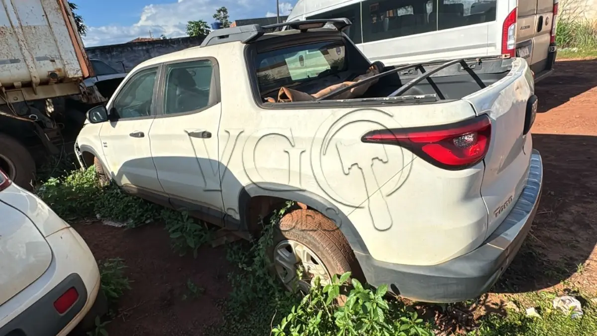 LOTE 005 - FIAT / TORO FREEDOM MT D4; ANO/MODELO: 2017/2018