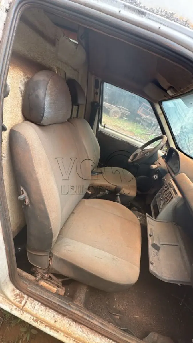 LOTE 008 - FIAT / FIORINO AMBULANCIA