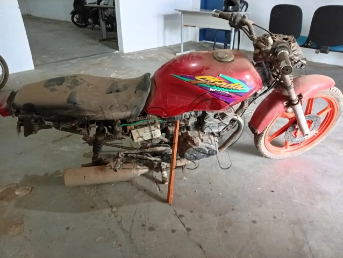 LOTE 021 - Yamaha YBR 125 (Versão K)