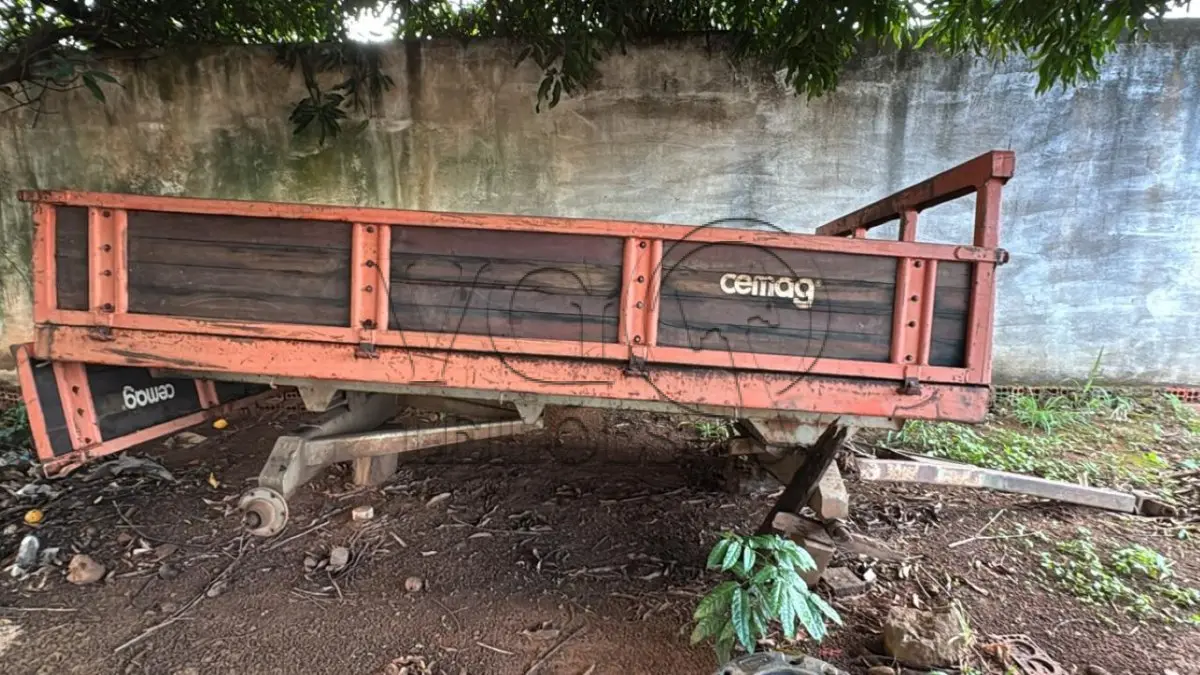 LOTE 010 - CARRETA AGRÍCOLA CEMAG; MODELO: F4SS