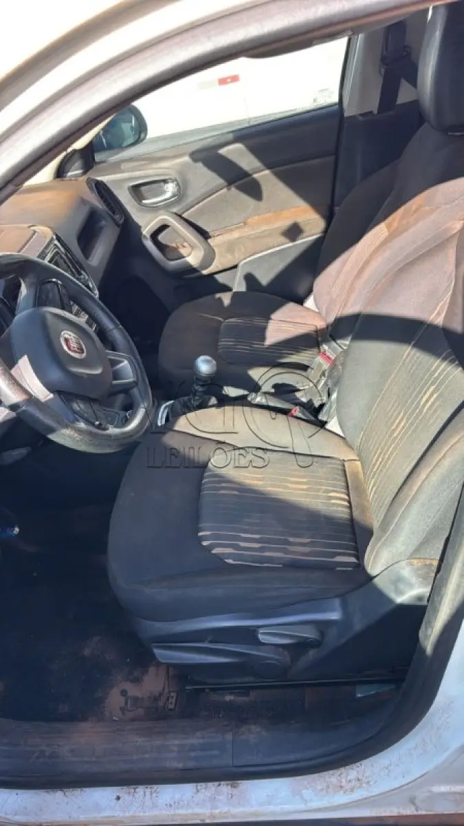 LOTE 005 - FIAT / TORO FREEDOM MT D4; ANO/MODELO: 2017/2018