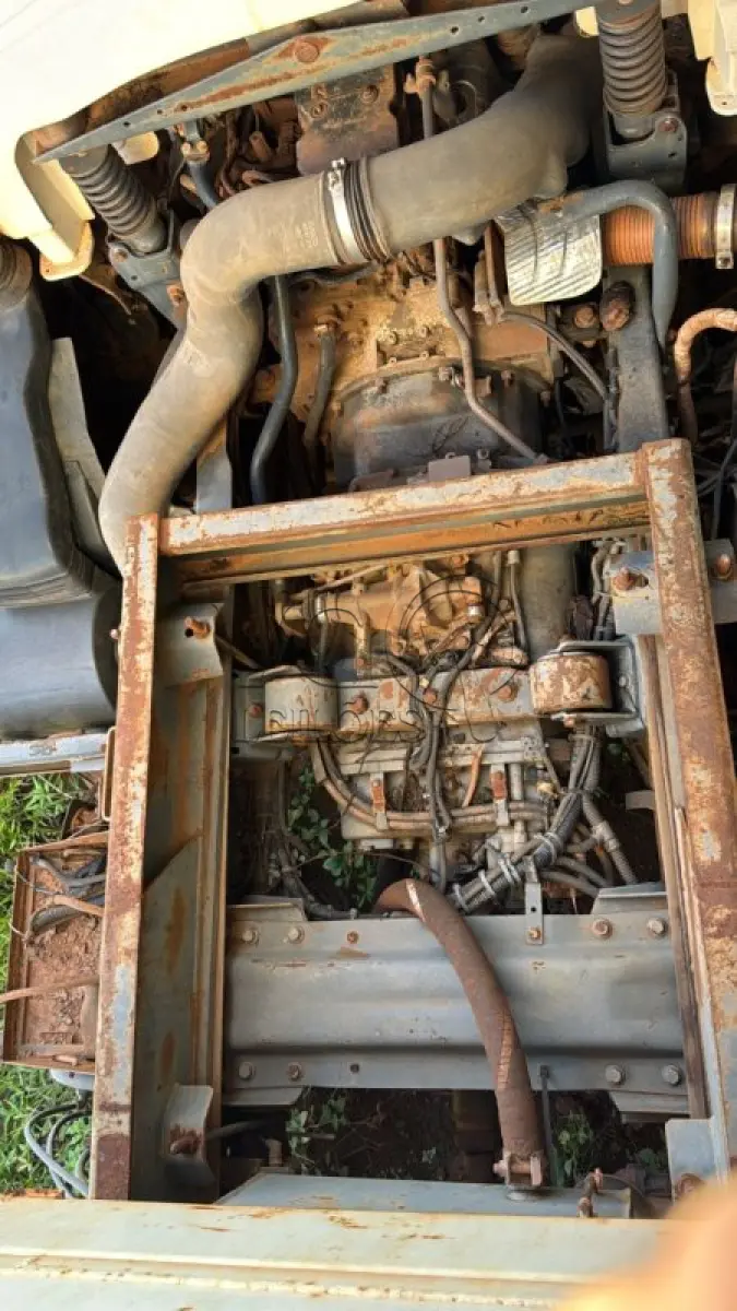 LOTE 004 - IVECO / TECTOR 260E28