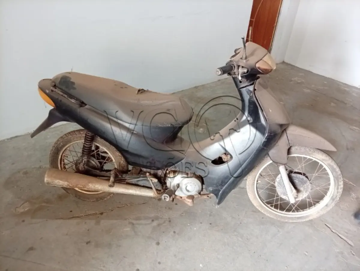 LOTE 022 - Honda Biz 100