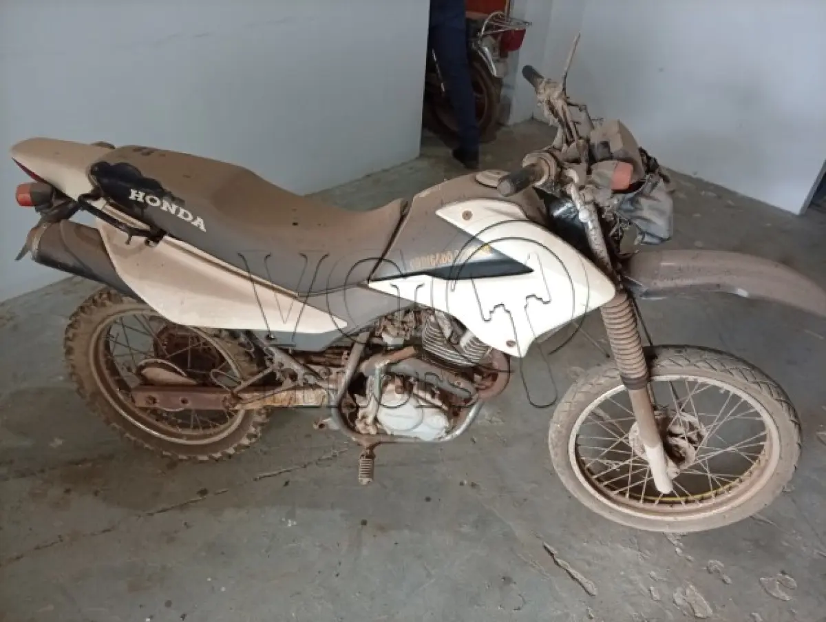 LOTE 027 - HONDA NXR 125 BROS