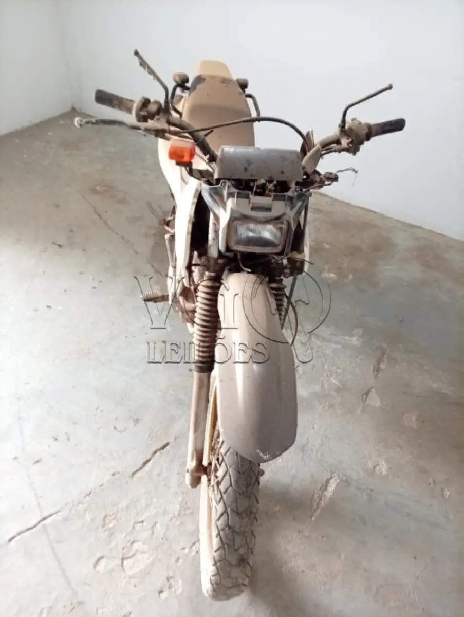 LOTE 027 - HONDA NXR 125 BROS