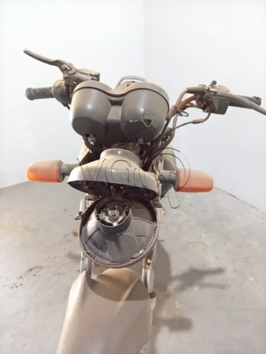 LOTE 016 - SUZUKI YES EN125