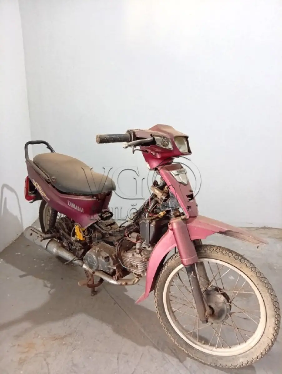 LOTE 006 - YAMAHA CRYPTON 4-STROKE 