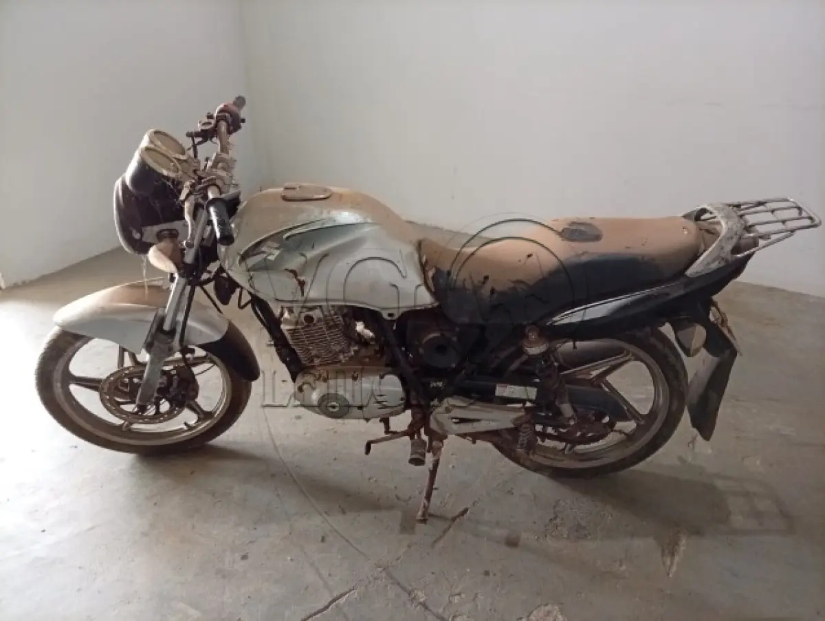 LOTE 030 - SUZUKI EN 125 YES