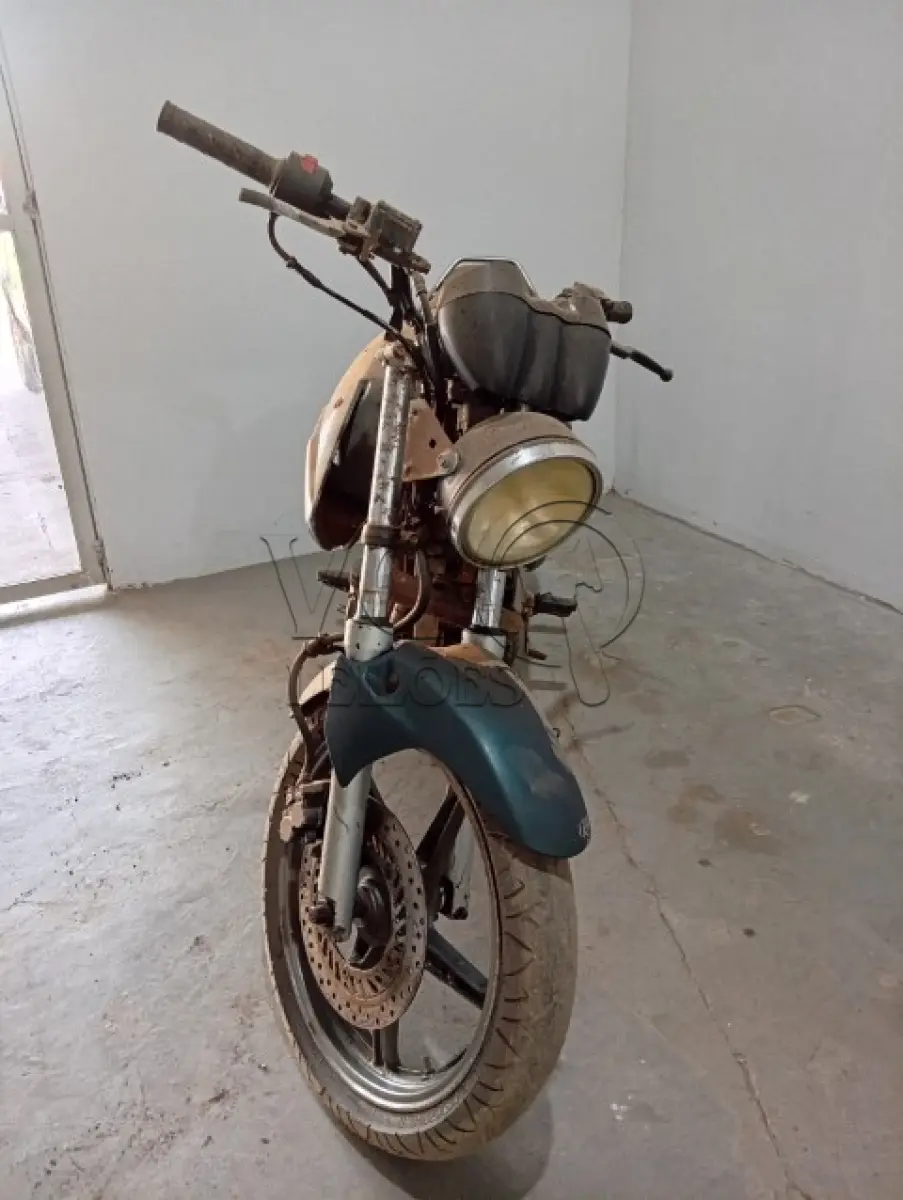 LOTE 012 - HONDA CBX 250 TWISTER