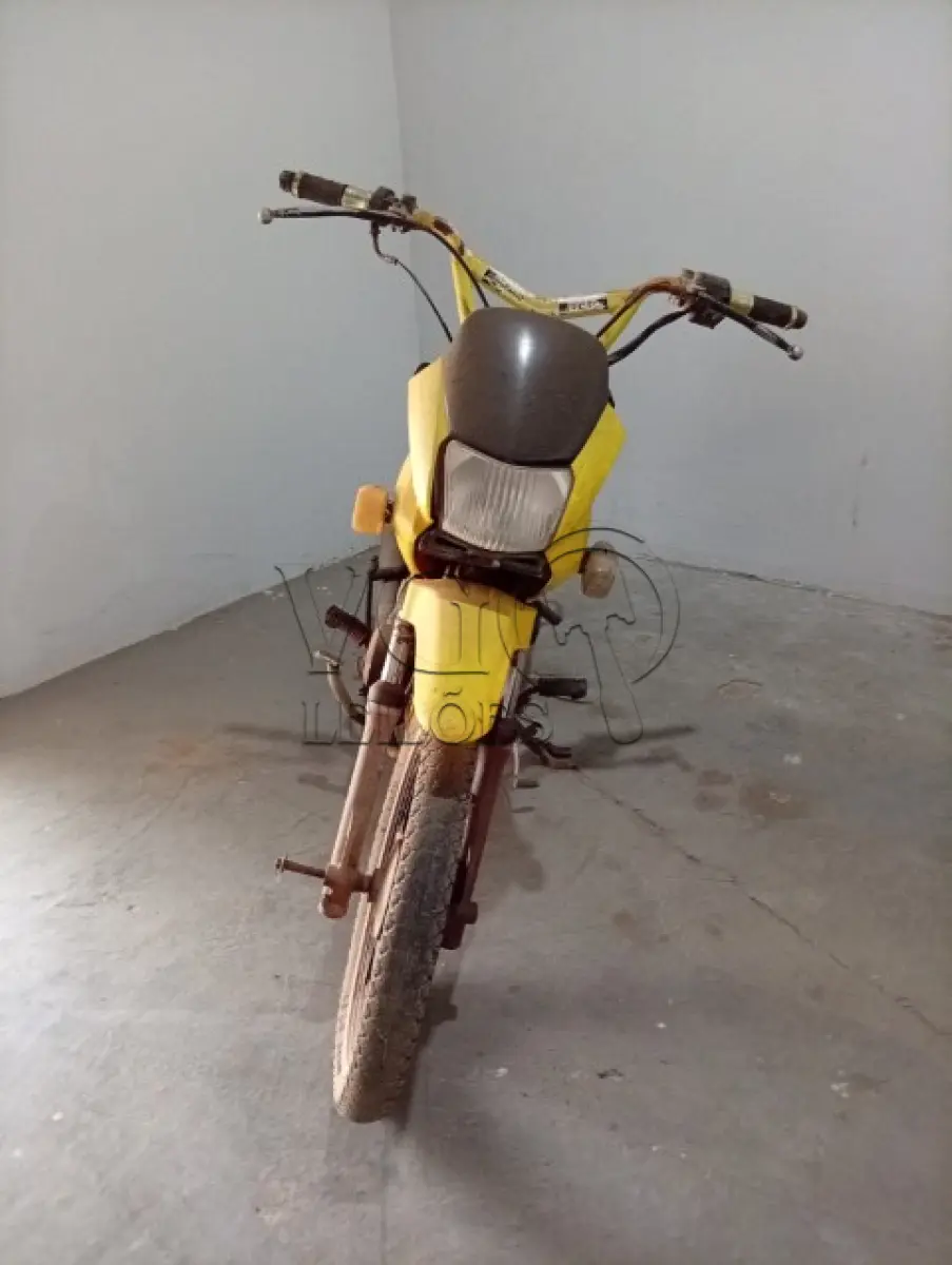 LOTE 005 - HONDA POP 100