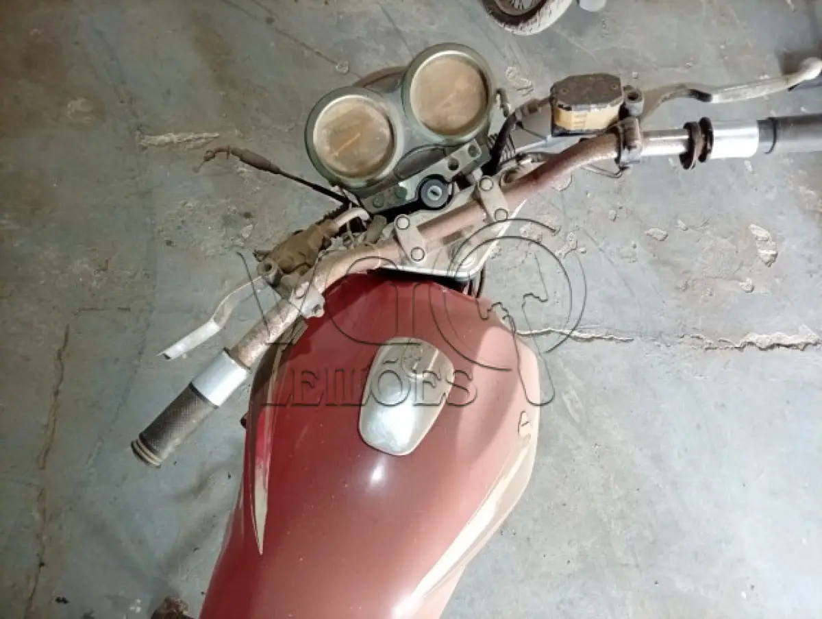 LOTE 023 - Suzuki Yes EN125