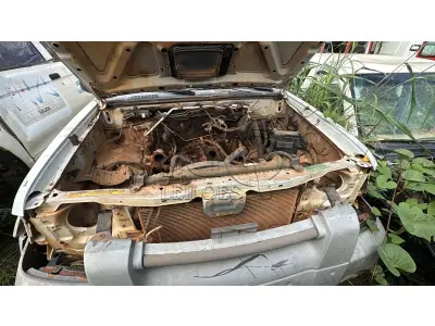 LOTE 018 - NISSAN/FRONTIER 4X4 XE 2006