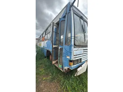 LOTE 015 - MERCEDES-BENZ/OF 1318 1995