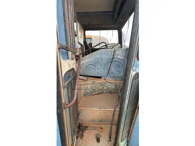 LOTE 015 - MERCEDES-BENZ/OF 1318 1995