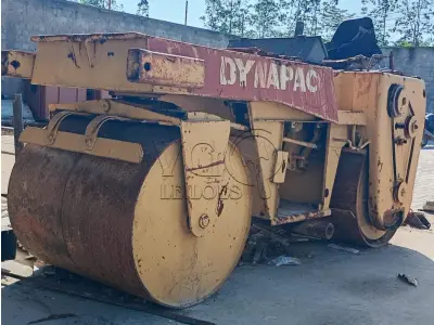 LOTE 001 - Compactador DYNAPAC